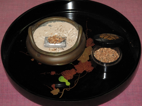 回し香炉（焼香）.jpg